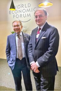 Minister of Finance, Muhammad Aurangzeb met with Professor Klaus Schwab, Founder of the World Economic Forum (WEF) and Hilde Schwab, Chairperson and Co-Founder of the Schwab Foundation for Social Entrepreneurship.