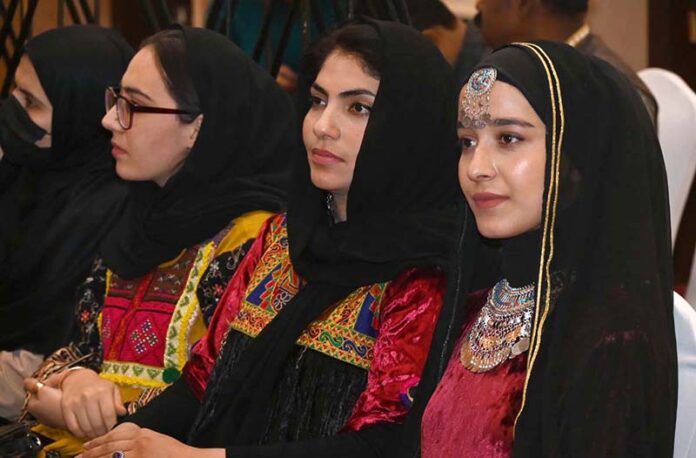 Women attending the Migration Media Awards 2025 “Raising Awareness on Migration Through Media Report in Pakistan