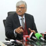 Dr. Khalil Ahmed, In-charge Regional Federal Ombudsman Office (Multan), delivers a briefing on resolving taxpayers' complaints at the Regional FTO Office