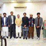 Managing Director APP, Muhammad Asim Khichi in a group photograph with students from the Department of Public Administration, Quaid-e-Azam University, during their visit to APP Headquarters