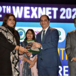 Federal Secretary of Commerce, Jawad Paul Khawaja, gives souvenirs to participants of the seminar at the 12th WEXNET Exhibition 2025 at Expo Centre Johar Town, organized by the Trade Development Authority of Pakistan