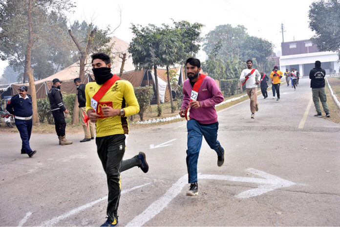 Candidates participate in a physical test, running 1.6 km within 7 minutes as part of the evaluation process