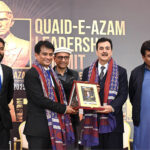 Chairman Senate Syed Yousuf Raza Gillani receives a shield as Chief Guest from Chairman Youth Parliament & Made in Pakistan Movement Rizwan Jaffar during the Quaid-e-Azam Leadership Summit & National Leadership Awards, with Sindh Ministers Saeed Ghani and Syed Sardar Ali Shah also present in provincial capital