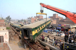 Three coaches of Shalimar Express, traveling from Lahore to Karachi, derailed near Shahdara Railway Station