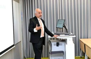 Ambassador Faisal Niaz Tirmizi, Pakistan's Envoy to the UAE visited Heriot-Watt University Dubai where he delivered a presentation on the historical relations between Pakistan and the UAE.