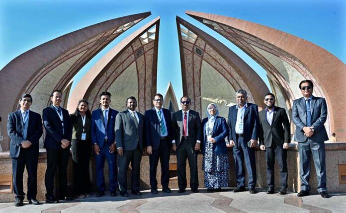 The delegates of The Commonwealth Asia Youth Alliance (CAYA) Summit-2025 visit Pakistan Monument during city tour of the federal capital