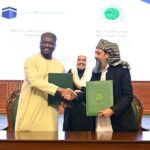 Secretary General of the Muslim World League, Sheikh Dr. Mohammed bin Abdulkarim al-Issa, witnesses Signing of International Partnership Agreements between Adviser to the Muslim world League, Maulana Hamid ul Haq Haqqani with Secretary General of the International Islamic Fiqh Academy, Prof Koutoub Moustapha Sano during Closing ceremony of the International Conference Girls Education at Jinnah convention Centre