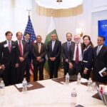 Federal Minister for Interior Mohsin Naqvi in a group photo with a high-level delegation from US-Pakistan Business Council