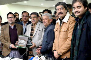 Federal Minister for Industries and Production Rana Tanveer Hussain Address to the Lahore Chamber of Commerce