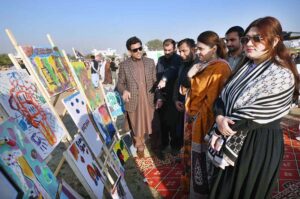 Child Protection Specialist UNICEF Muhammad Sohail visiting painting stall during the closing ceremony of PDA Food & Culture Family Festival with the support of UNICEF at Regi Model Town Park