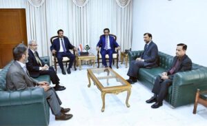 Federal Minister for Education and Professional Training, Khalid Maqbool Siddiqui met with a delegation let by the Deputy Minister for Education of Yemen Dr. Ali Alabab,the meeting was also attended by the Ambassador of Yemen to Pakistan Mohammed Motahar Alashabi and Additional Secretary Education Mr. Hassan Saqlain.
