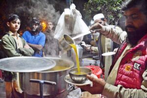Cold weather in the city leads to a surge in soup demand