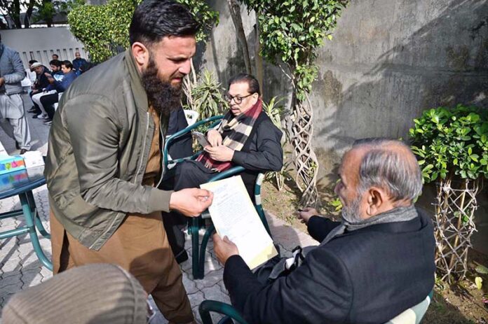 MPA and Senior Vice President PML-N Punjab Muhammad Manshaullah Butt is listening to the problems of the people at the residence of the Minister for Defense