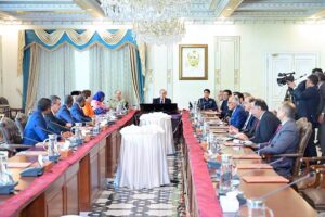 Ministers of Education participating in the International Conference on Girls' Education being held in Islamabad called on Prime Minister Muhammad Shehbaz Sharif at Prime Minister's House