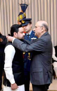 President Asif Ali Zardari conferring the civil award of Sitara-i-Imtiaz upon Mr Asif Bashir, in recognition of his valuable services in the field of public service, at a special investiture ceremony held at Aiwan-e-Sadr.