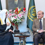 Secretary General Muslim World League Sheikh Dr. Mohammed bin AbdulKarim Al-Issa calls on Prime Minister Muhammad Shehbaz Sharif