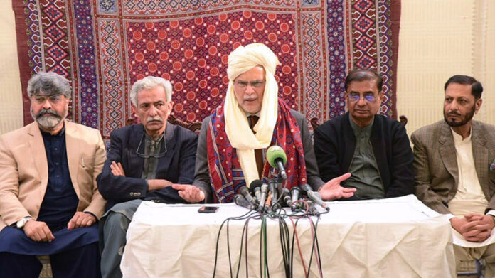 Federal Minister for Planning, Development and Special Initiatives Mr. Ahsan Iqbal addresses Press Conference at the Residence of Muzaffar Ali Shujra