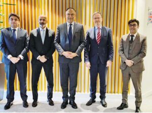 Federal Minister for Planning & Development, Ahsan Iqbal visited British International Investment (BII), where he was received by Holger Rothenbusch, Managing Director & Head of Infrastructure and Climate; Saad ul Islam, Investment Director, Infrastructure Equity; and Habib Yousaf, Regional Director, South Asia