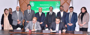 Secretary SIFC, Jamil Ahmad Qureshi and CEO of P3A, Malik Ahmad Khan, signing a Memorandum of Understanding (MoU) to enhance collaboration on the development of the “Invest Pakistan” project.