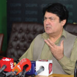 CM’s aide visits Peshawar Flying Club