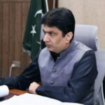 Commissioner inspects plantation exercise along Head Muhammad Wala road