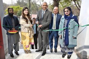 Executive Director General of DEMP Mubashir Tauqeer cutting ribbon to inaugurate Digital Photographic and Painting Exhibition organized by Directorate of Electronic Media and Publications, Ministry of Information and Broadcasting in connection with Kashmir Solidarity Day at Information Service Academy.