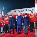 President Asif Ali Zardari and Prime Minister Muhammad Shehbaz Sharif receive the President of Turkiye H.E. Recep Tayyip Erdogan upon his arrival for his two day official visit of Pakistan