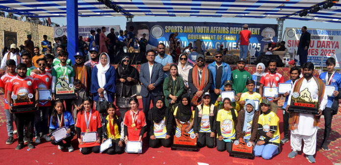 Director Sports Imdad Ali Abro in a group photograph with Players who received prizes during Sindh Darya Games 2025 organized by sports and youth affair department at bank of Indus River