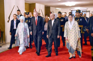 President of Turkiye, Mr. Recep Tayyip Erdogan, and First Lady of Turkiye, Mrs. Emine Erdogan, being welcomed by President Asif Ali Zardari and First Lady of Pakistan, Ms. Aseefa Bhutto Zardari, at Aiwan-e-Sadr