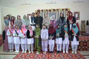 President Chamber of Commerce Khawaja Yaser Qayom and Principal GCTW award shields to position holders of Punjab Board of Technical Education during the Project Exhibition at Govt. College of Technology for Women