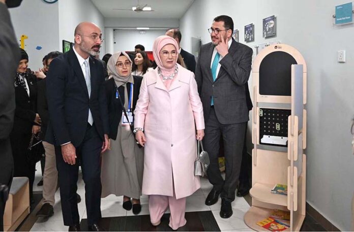 The First Lady of Turkiye, Mrs. Emine Erdogan, visited the Maarif School in Sector H-8