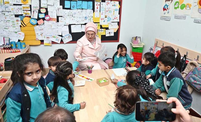 The First Lady of Turkiye, Mrs. Emine Erdogan, interacted with students in a classroom during her visit to the Maarif School in Sector H-8