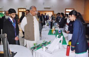 Federal Minister for Housing and works Mian Riaz Hussain Pirzada visiting Science Exhibition presents by School students at the 71st Founder’s Day at the Sadiq Public School
