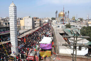 Acting Governor and Speaker Sindh assembly Syed Owais Qadir Shah laying wreath on the grave of Hazrat Lal Shahbaz Qalandar on the occasion of 773rd Urs celebration.