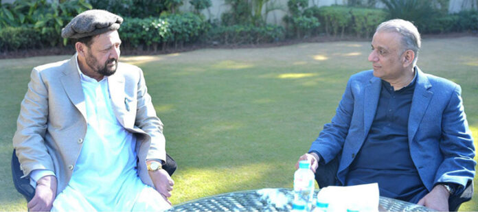Chief Minister GB, Gulber Khan calls on Federal Minister for Privatization, Board of Investment & Communications