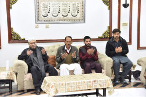 President Asif Ali Zardari offering Fateha for Major Hamza Israr Shaheed, who embraced martyrdom in North Waziristan