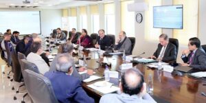 Federal Minister for Finance and Revenue, Senator Muhammad Aurangzeb, chairing a meeting of the committee constituted by the Prime Minister to address issues faced by the towel industry. Senior government officials and representatives from the private sector participated in the discussion.