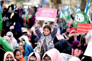 Members of civil society participating in Kashmir Solidarity march against the Indian atrocity in IOJK and show solidarity with people of IOJK at Press Club.