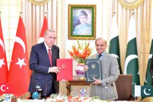 President of Turkiye, Recep Tayyip Erdogan and Prime Minister of Pakistan Muhammad Shehbaz Sharif exchange document of joint declaration of 7th meeting of Turkiye-Pakistan High Level Strategic Cooperation Council