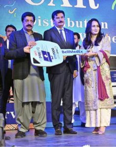 Governor of Khyber Pakhtunkhwa (KPK), Faisal Karim Kundi and Governor of Punjab, Sardar Saleem Haider Khan presented a car key to an employee for best performance during the 9th Bell Medex Annual Ceremony