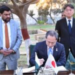 Ambassador of Japan Akamatsu Shichi writes his remarks in visitor book during call on Sindh Governor Kamran Khan Tessori at Governor House