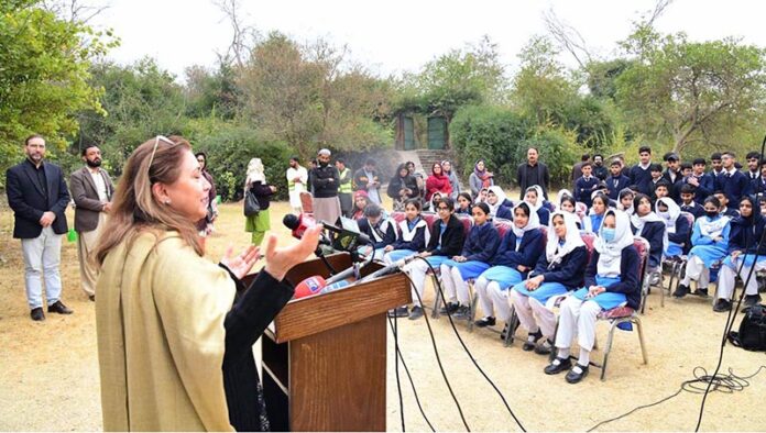 Chairperson Islamabad Wildlife Management Board and Secretary Ministry of Climate Change and Environmental Coordination, Ayesha Humera Moriani, addresses spring tree plantation ceremony at the Trail 5 of the Margalla Hills National park