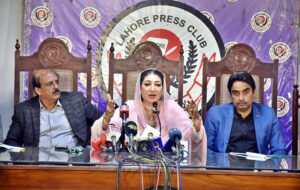 Former Member of Balochistan Provincial Assembly Farah Azim Shah along with President Lahore Press Club and General Secretary Zahid Abid talking to media at Lahore Press Club.
