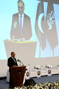 Federal Minister for Planning Development and Special Initiatives Ahsan Iqbal addressing the participants of the closing ceremony of the AMAN Dialogue 2025 at PNS RAHBAR Manora.