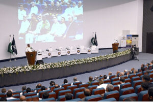 Federal Minister for Planning Development and Special Initiatives Ahsan Iqbal addressing the participants of the closing ceremony of the AMAN Dialogue 2025 at PNS RAHBAR Manora.
