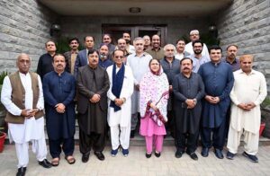 Central President of Pakistan People’s Party Ladies Wing, MPA Ms. Faryal Talpurr meeting with delegation of Larkana Press Club Journalists at President Camp House Naudero.