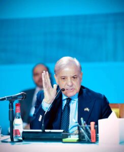 Prime Minister Muhammad Shehbaz Sharif addresses a delegation of prominent Pakistani Businessmen and investors.