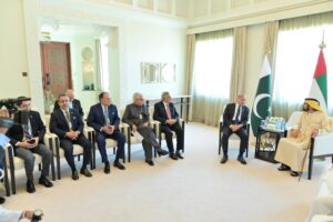 PM lauds UAE’s visionary leadership for transforming Dubai into a global business hub