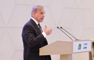 PM invites Uzbek, Pak business communities to explore vast investment potential thru joint ventures