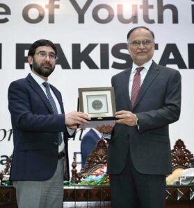 Federal Minister for Planning Development & Special Initiatives Prof. Ahsan Iqbal addressing during a seminar on “The Role of Youth in Uraan Pakistan” at Institute of Management Sciences.